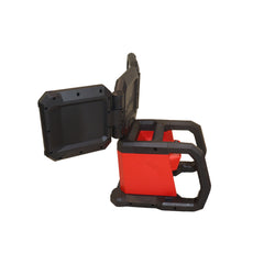 Milwaukee M18 ROVER Dual Power Triple-Panel Flood & Area Light, 4,500 Lumens TRUEVIEW™ High-Definition Output, Jobsite Portable Work Light with Hook/Magnet/Keyholes, Battery or AC Powered