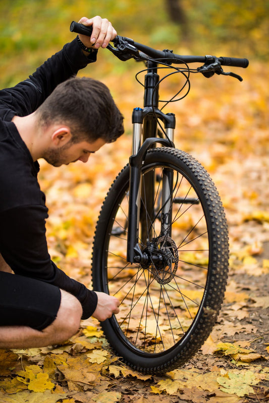 Trailside Bike Repairs: How to Handle Flat Tires, Chain Breaks, and Brake Failures
