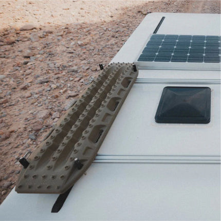 Sherpa 149100 Universal Roof Track Load Bars 43" (Pair) - Low-Profile Aluminum Crossbars for Vehicles, Canopies & Campers with M6 & M8 Track Nuts - Includes Flat & Contoured Mounting Feet