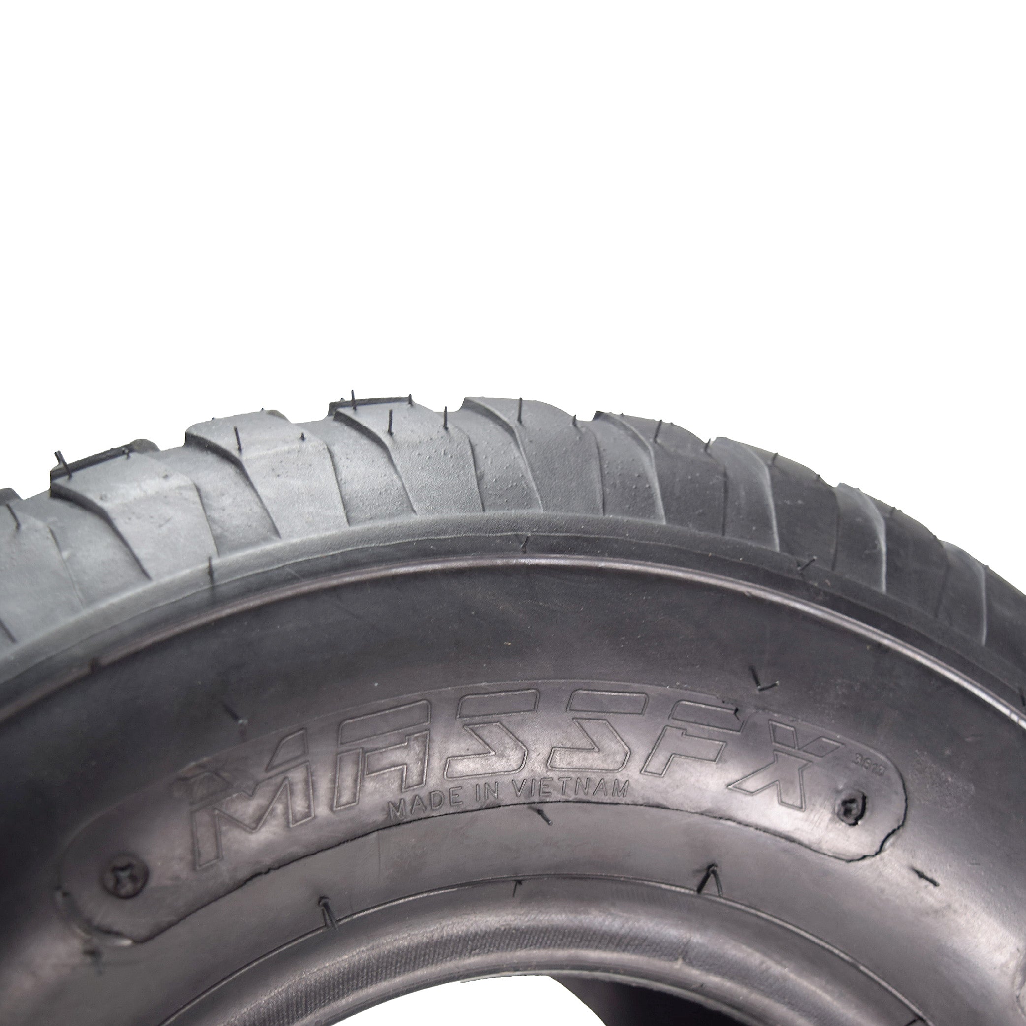 Two 18x9.50-8 Wanda P332 Turf Master Lawn Tire