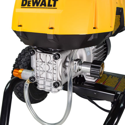 Dewalt DWPW2400 PSI 1.1 GPM Cold Water Electric Pressure Washer
