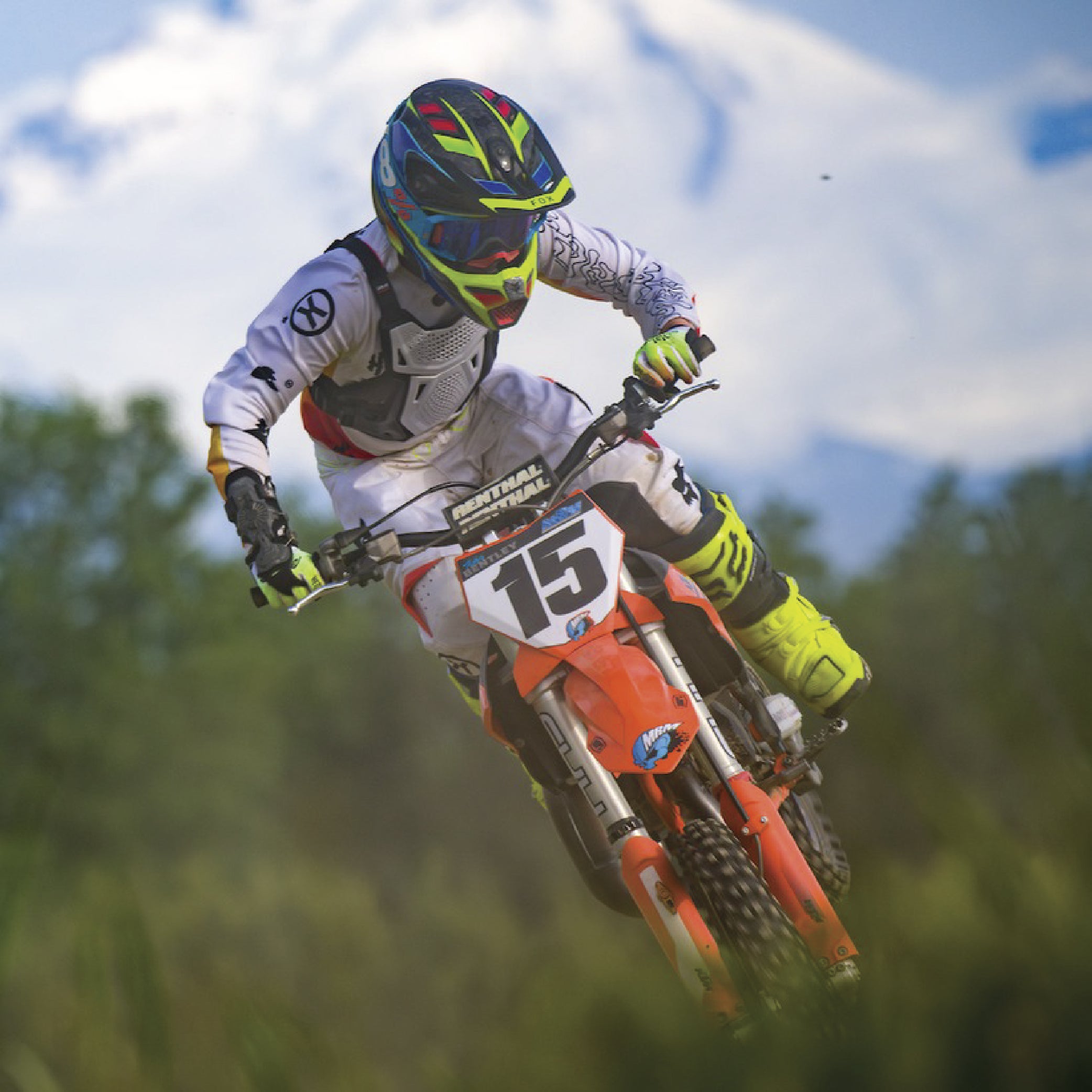 Atlas Charger Youth White Chest Protector (A1031-00-000) CE Level 1 Certified, Lightweight Motocross & BMX Youth Gear with Full Chest, Back, and Side Protection