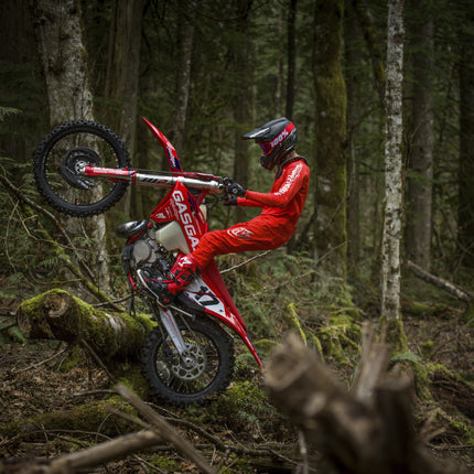 Atlas A2060-01-020 Ankle Brace Black, LG/XL, CE Certified, Reversible Design for Left or Right Ankle, Adjustable Support for Sports and Injury Recovery