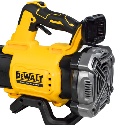 DEWALT 20V MAX* XR Cordless Leaf Blower, 125-MPH, 450-CFM, Brushless, Handheld, with 5.0Ah Battery & Charger, Variable Speed, Low Noise ) - Powerful Debris Clearing for Lawn and Yard (DCBL722P1)