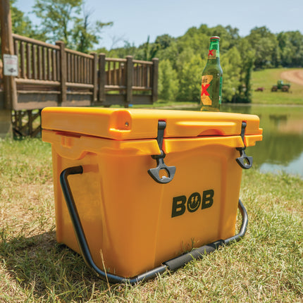 BOB THE COOLER CO 25QT "The Wingman" Leak-Proof Hard Cooler with Heavy Duty Handle & Built In Lid Latching Bottle Openers - Fits 30 12oz Cans for the Beach, Camping, Tailgating, Sports, & More