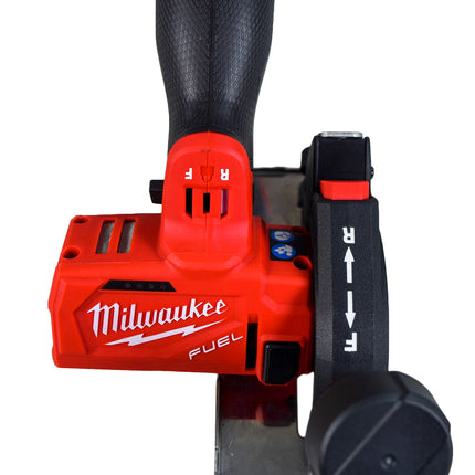 Milwaukee 2522-21XC M12 FUEL Brushless Cordless 3 in. Compact Cut Off Tool