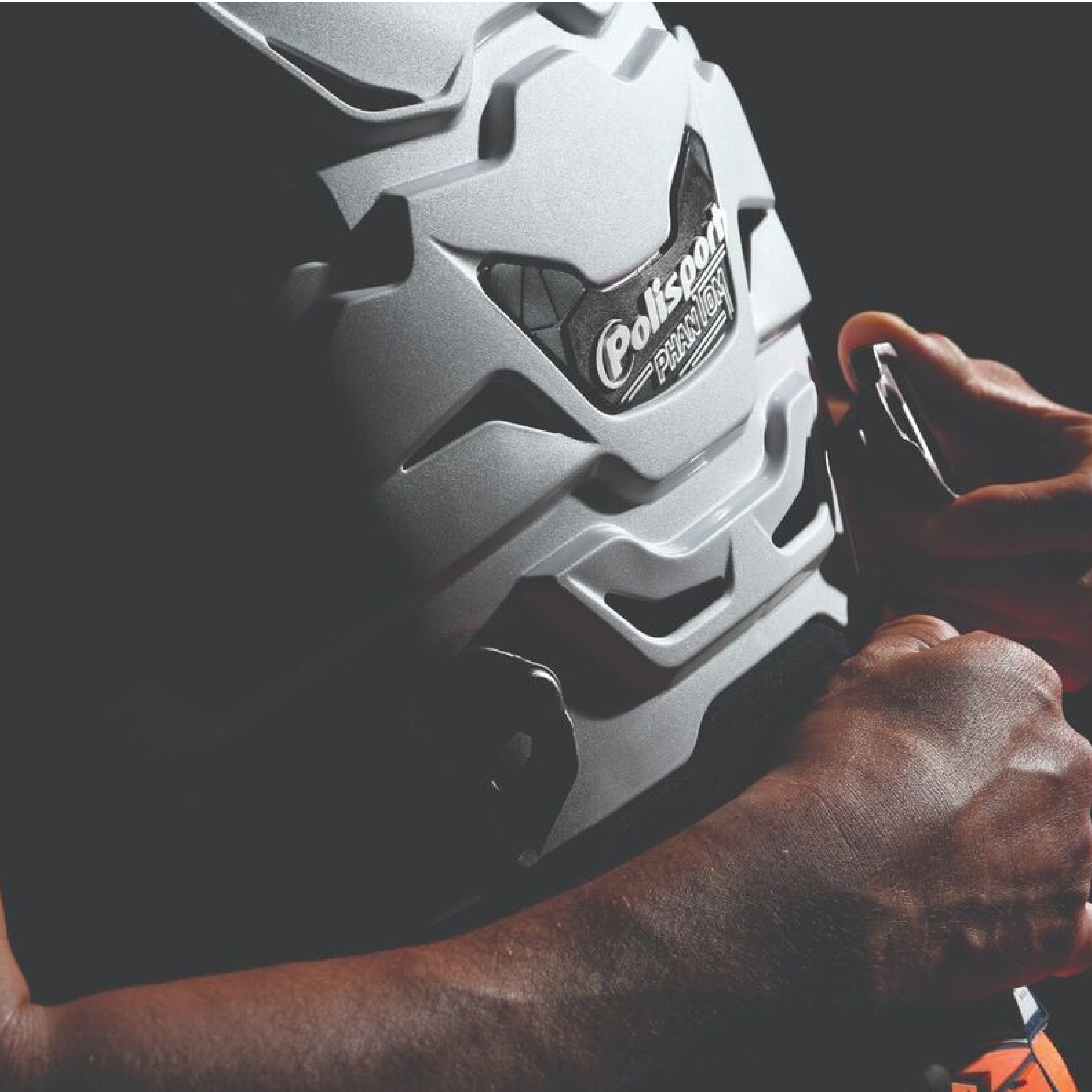 Polisport Phantom Lite - Chest Protector for Adult (Black)