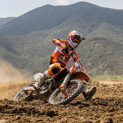 Polisport Radiator Louvers - Orange Panels for KTM EXC.EXC-F/XC-W/XCF-W (2024) KTM SX.SX-F/XC/XC-F (2023-2024) - OEM Fit, Durable Plastic, Enhanced Airflow, Easy Installation