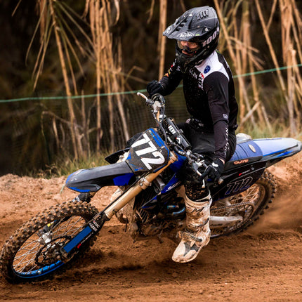 Polisport Radiator Louvers - Black Panels for Yamaha YZ 250F/450FX/WR 450F (2024) Yamaha YZ 450F (2023-2024) - OEM Fit, Durable Plastic, Enhanced Airflow, Easy Installation