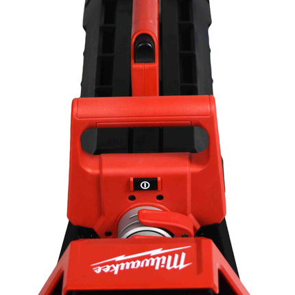 Milwaukee M18 Rocket Dual Power Tower Light (Tool Only) – 2,500 Lumens TrueView High Definition Output, Adjustable 4–7 ft Extension, Dual Power (Battery or Cord), Impact-Resistant Jobsite Work Light