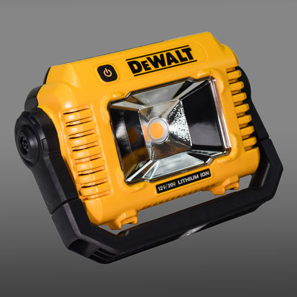 DEWALT DCL077B 12V/20-Volts MAX Lithium-Ion LED Compact Task Light