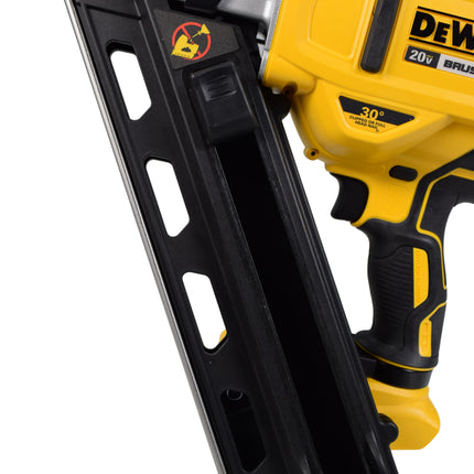 Dewalt DCN692B 20V Max XR Cordless Brushless Dual Speed Nailer
