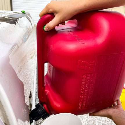 Fuelworx Red 5 Gallon Stackable Fast Pour Gas Fuel Can CARB Compliant Made in The USA (5 Gallon Gas Can 2-Pack)