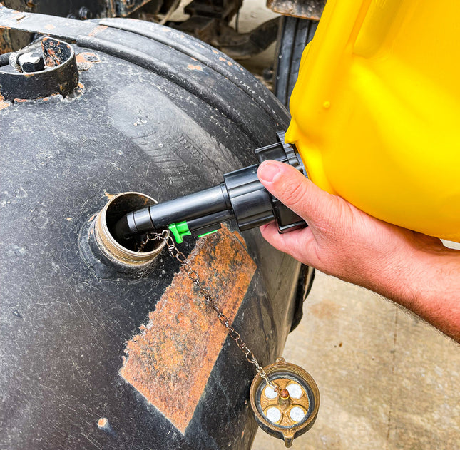 Fuelworx Yellow 5 Gallon Stackable Fast Pour Diesel Fuel Cans CARB Compliant Made in The USA (5 Gallon Diesel Cans 2-Pack)