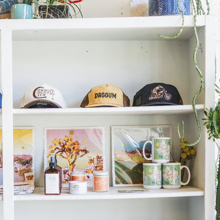 Sendero Provisions Co. Daggum Adjustable Snapback Hat with Chain Stitched Logo & Meshback (Yellow/Brown) - One Size