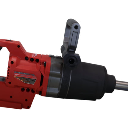 Milwaukee 2869-22HD M18 FUEL 18V Lithium-Ion Brushless Cordless 1 in. Impact Wrench Extended Reach D-Handle Kit w/Two 12.0 Ah Batteries