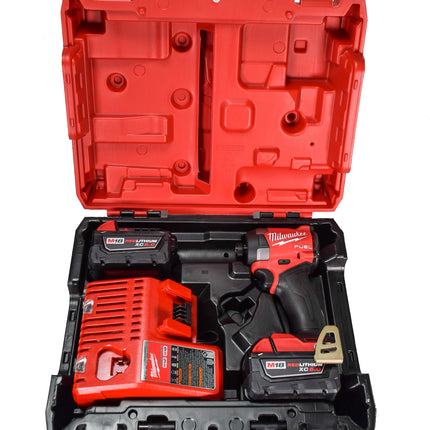 Milwaukee 2953-22 18V 1/4" Hex Impact Driver Kit