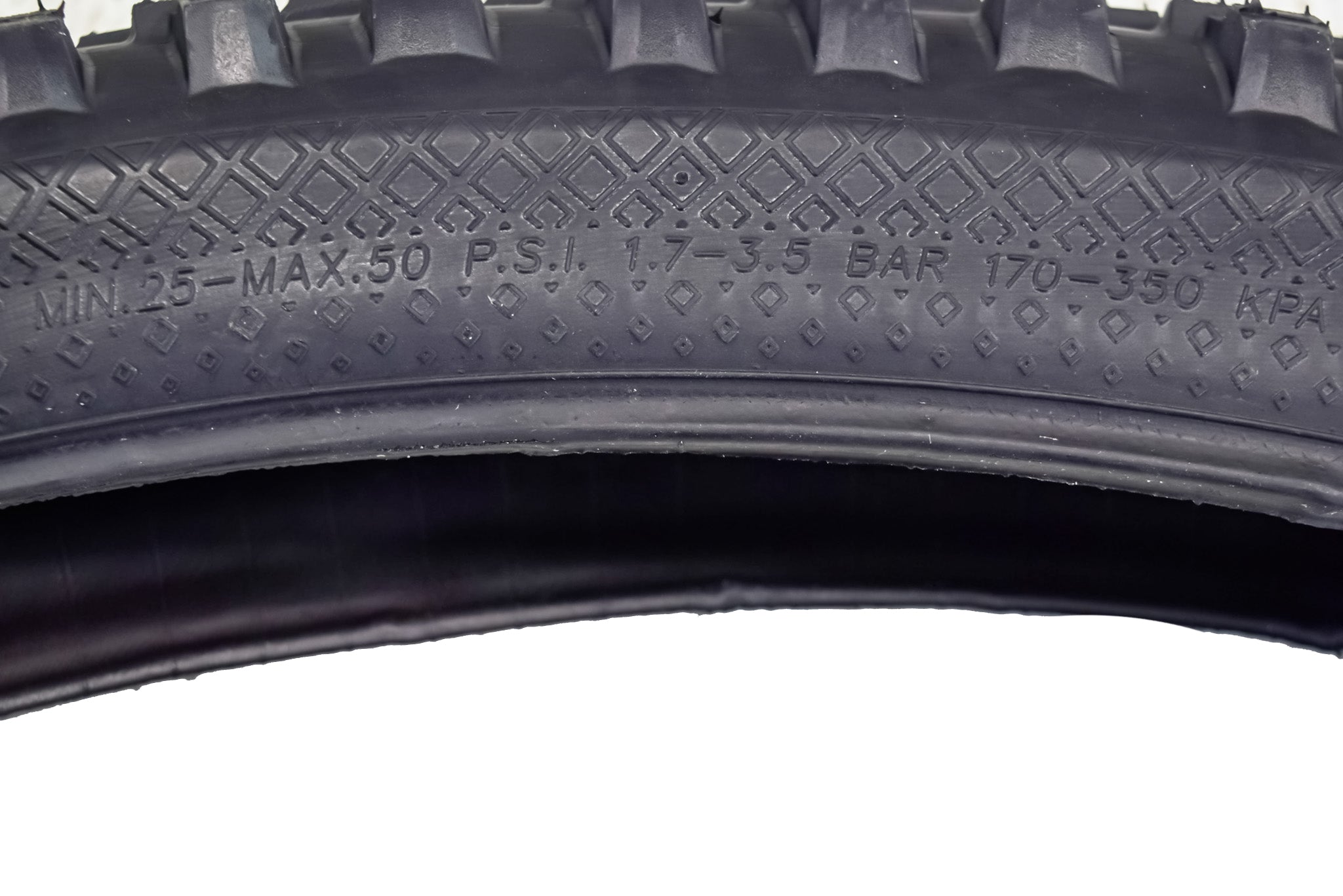 Kenda Nevegal 2 Pro ATC 120tpi Fold 27.5x2.40 Trail Bicycle Tire