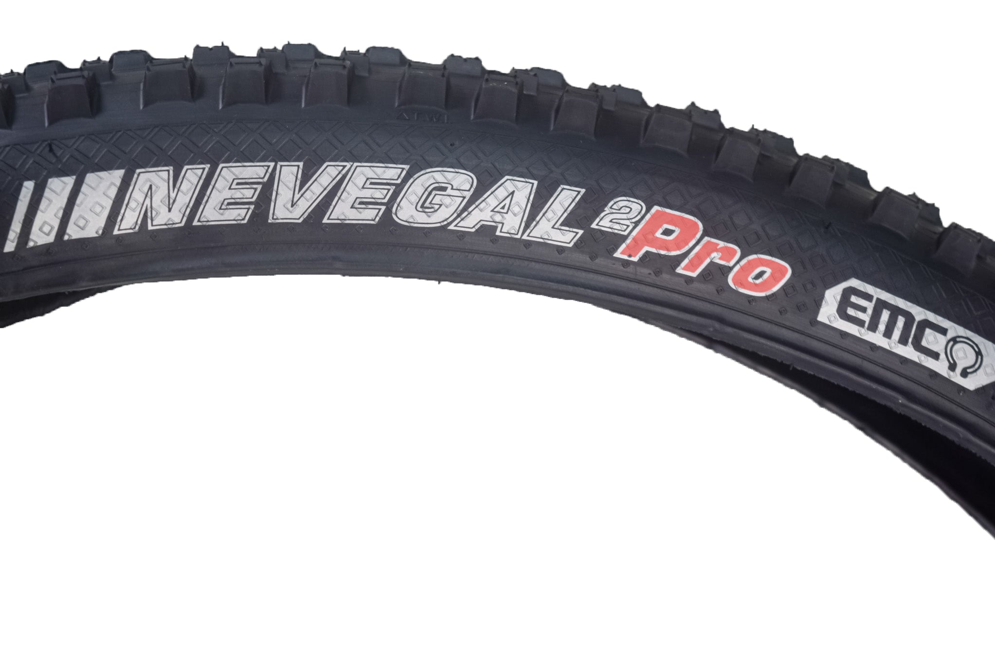 Nevegal 2 EMC 60tpi 29x2.60 29x2.40 E-Bike Trail Tire & Bottle Opener (Two Pack)