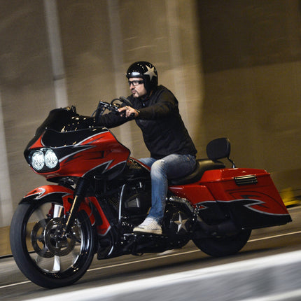 Metzeler ME 888 Marathon Ultra 130/60B19 & 180/55B18 MC Tire Set with Keychain