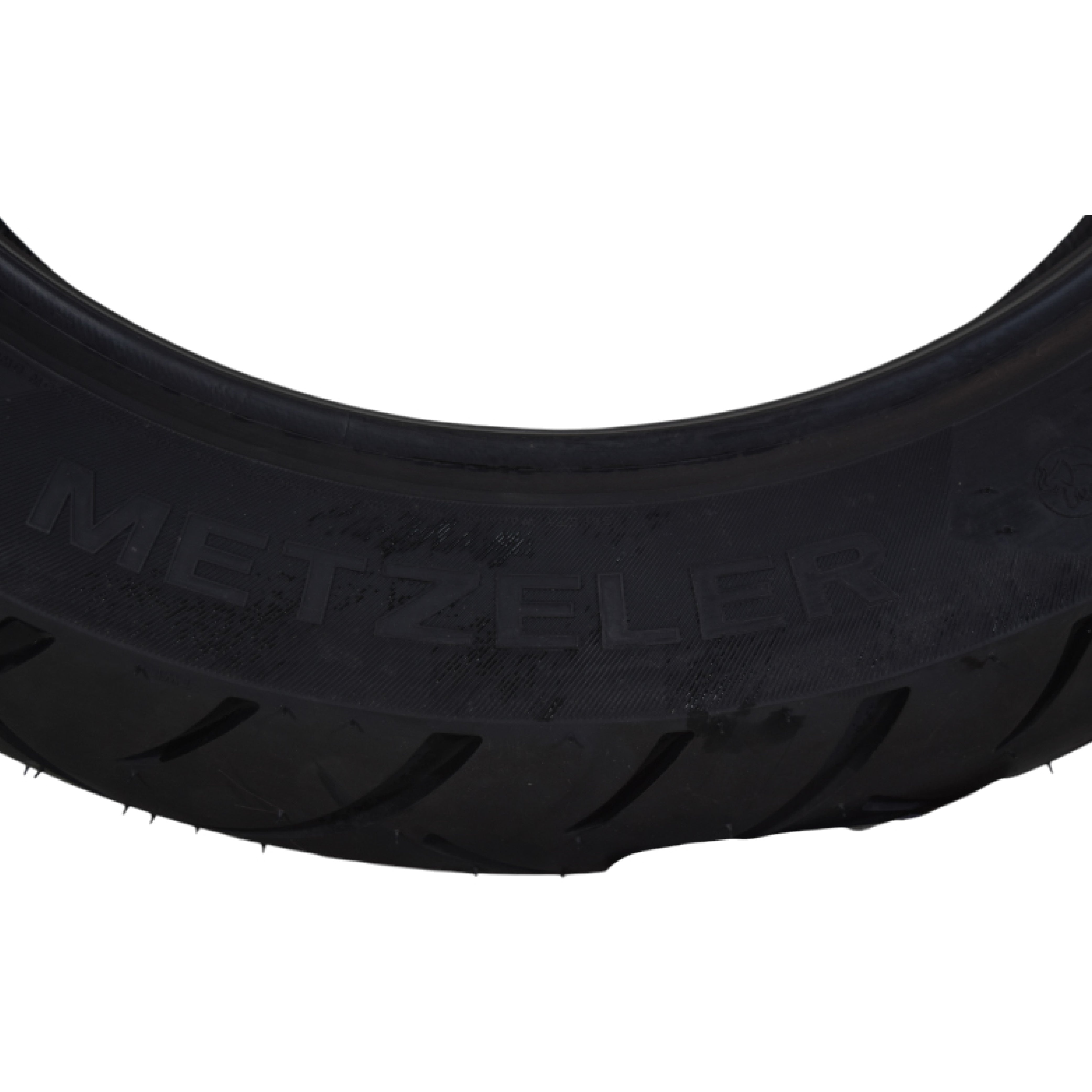 Metzeler ME 888 Marathon Ultra Rear 140/80B17 69V Motorcycle Tire with Keychain