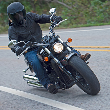 Metzeler Cruisetec 180/65B16 81H REINF TL Motorcycle Rear Tire with Keychain