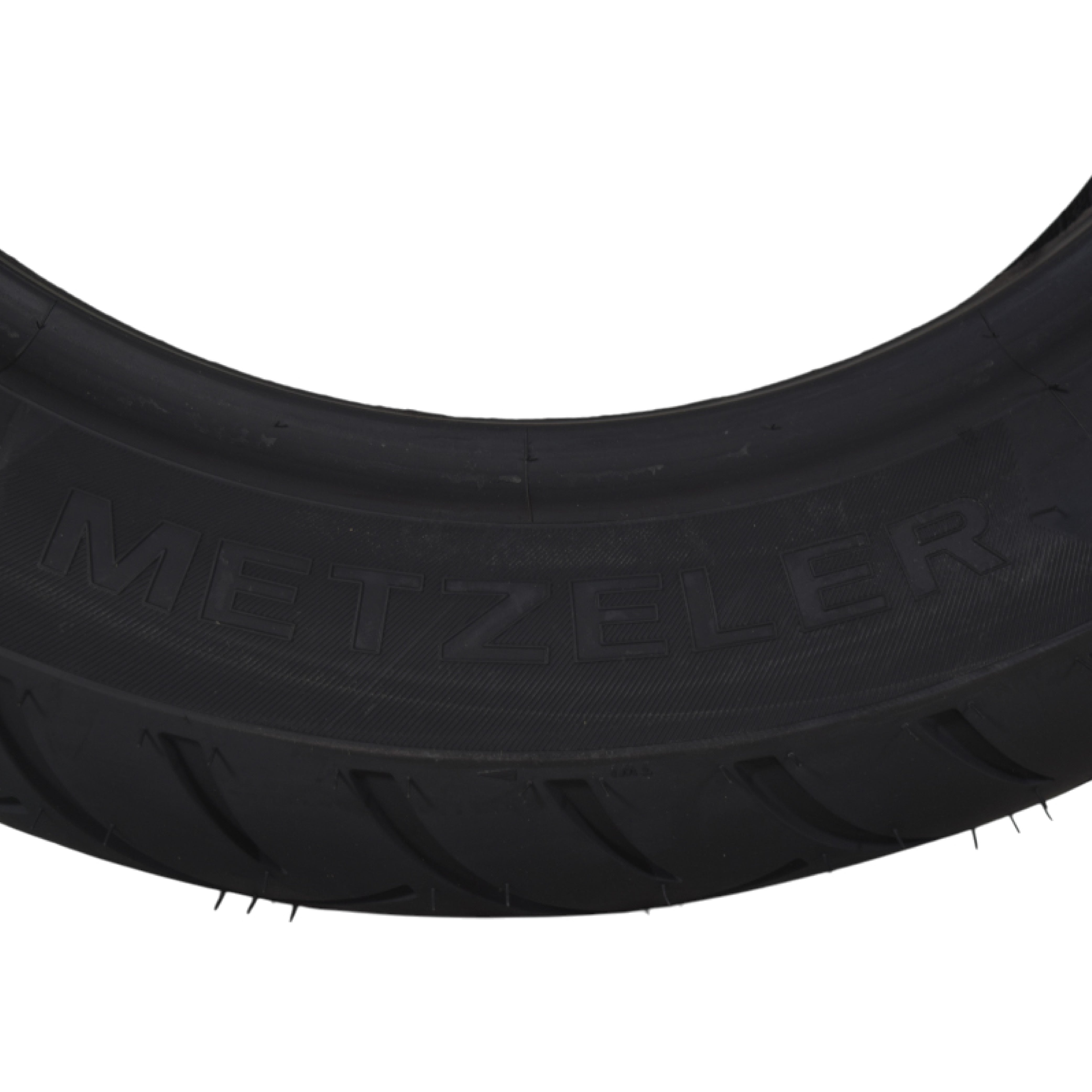 Metzeler ME 888 Marathon Ultra Front 150/80-16 71H Motorcycle Tire with Keychain