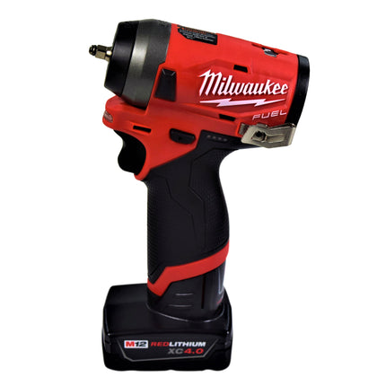Milwaukee 2552-22 M12 FUEL 12V Stubby 1/4 in. Impact Wrench Kit