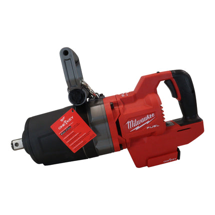 Milwaukee 2868-22HD M18 FUEL 18V Lithium-Ion Brushless Cordless 1 in. Impact Wrench with D-Handle Kit with Two 12.0 Ah Batteries and Charger
