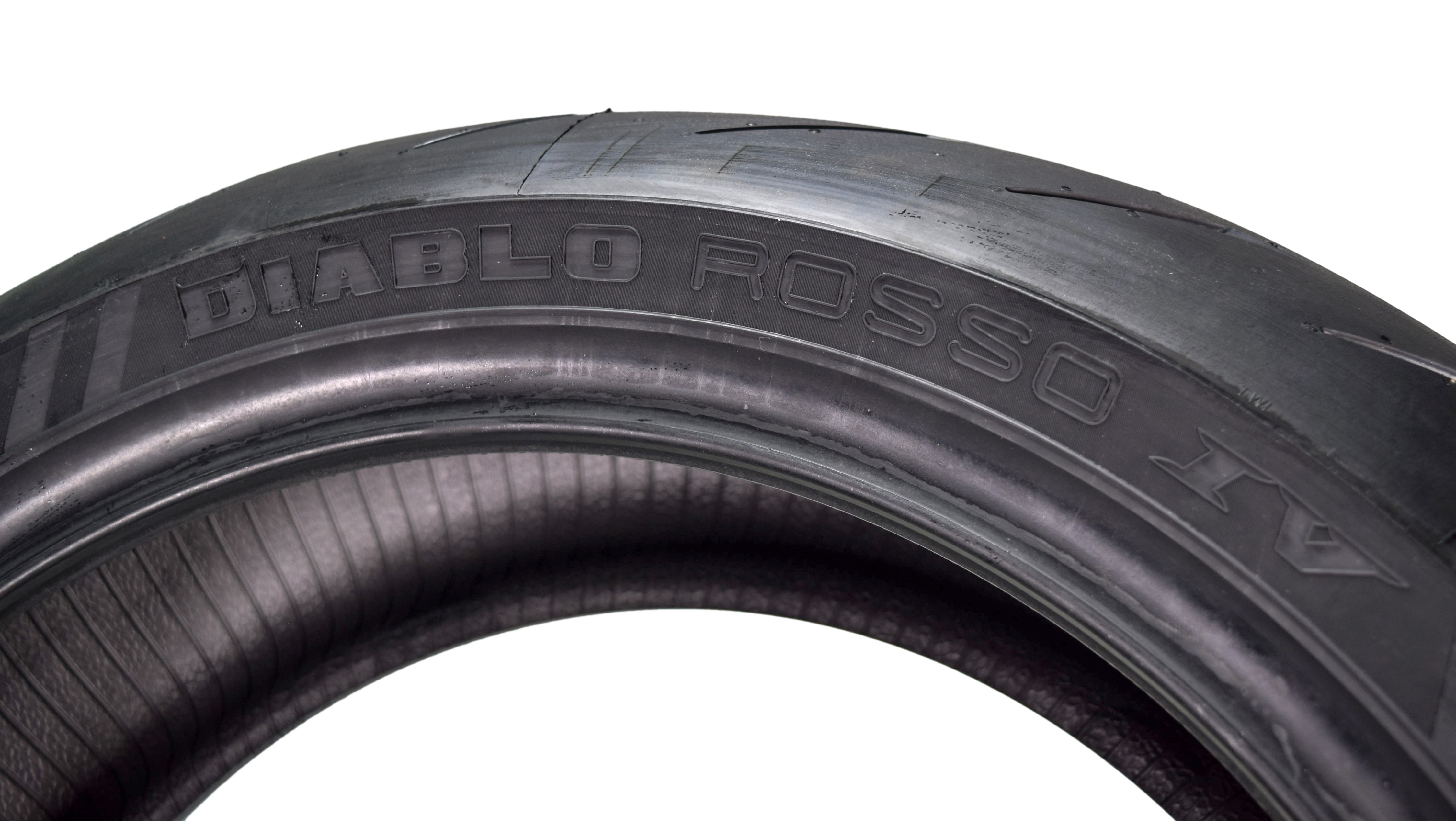 Pirelli Diablo Rosso IV Street Sport 200/60ZR17 Rear Motorcycle Tire 200/60-17 with Keychain