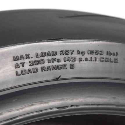 Pirelli Tire 190/55ZR17 SUPER CORSA V2 Radial Motorcycle Rear Tire 190/55-17