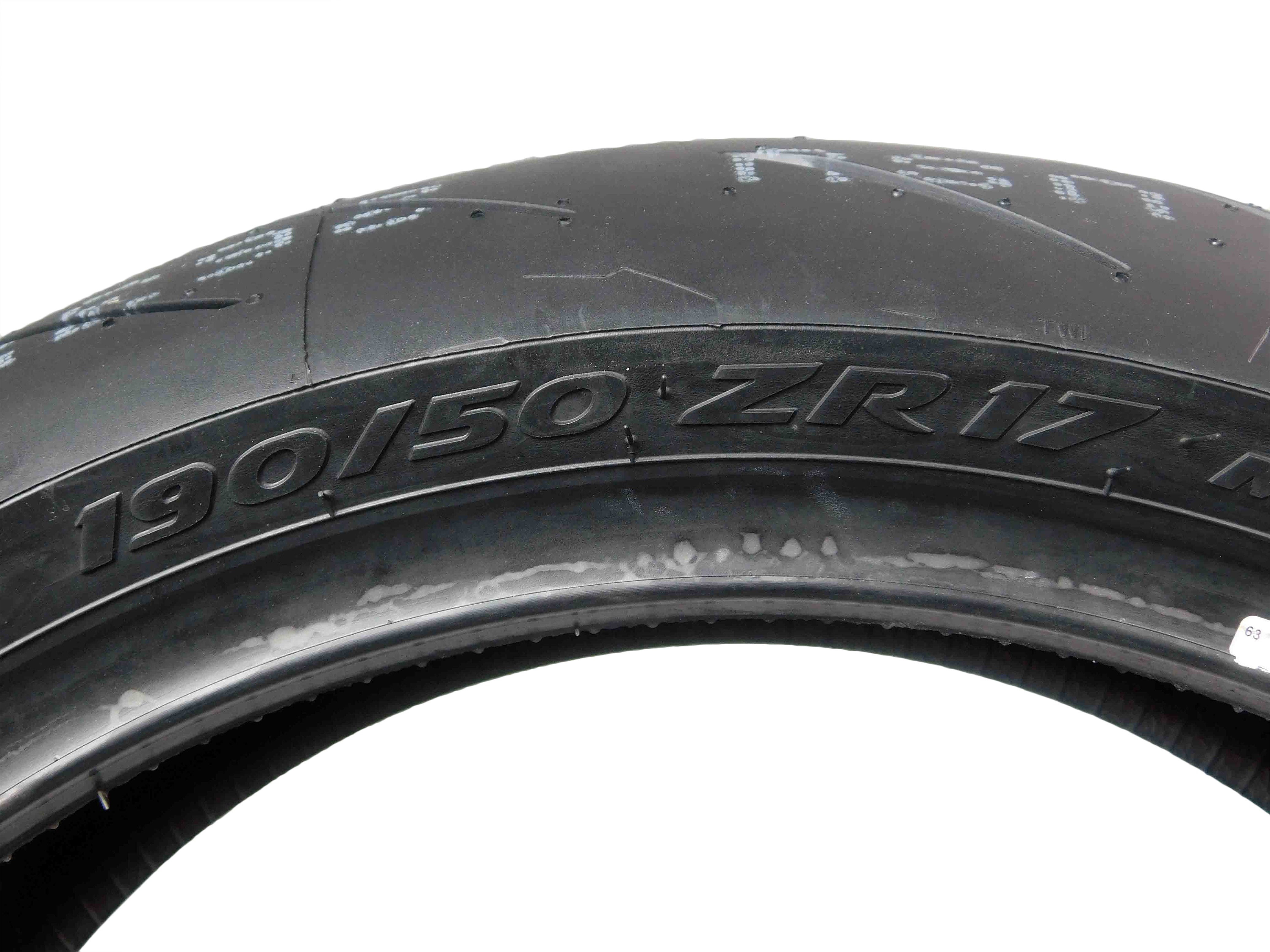 Pirelli Diablo Rosso III 120/60ZR17 Front & 190/50ZR17 Rear Motorcycle Tire Set - High Performance, Durable, & Reliable Tire for Sport/Street Bikes with Keychain