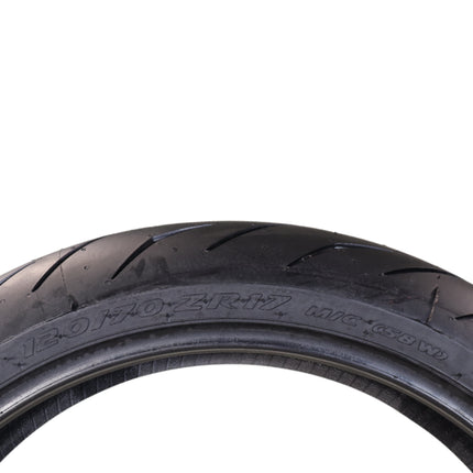 Pirelli Diablo Rosso III 120/70ZR17 Front & 150/60ZR17 Rear Motorcycle Tire Set - High Performance, Durable, & Reliable Tire for Sport/Street Bikes with Keychain