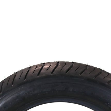 Kenda Kruz K673F 130/90-16 (72H) Front Motorcycle Tire  - Bias Ply, Tubeless, DOT Approved, High-Mileage Cruiser Tire with Excellent Wet Grip and Stability, (130-90 16 72H) Includes Kenda Keychain