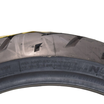 Pirelli Night Dragon 130/90B16 M/C 67H Front & 140/80B17 M/C 69H Rear Motorcycle Cruiser Tire Set - Superior Traction and Handling for High-Performance Cruisers with Keychain