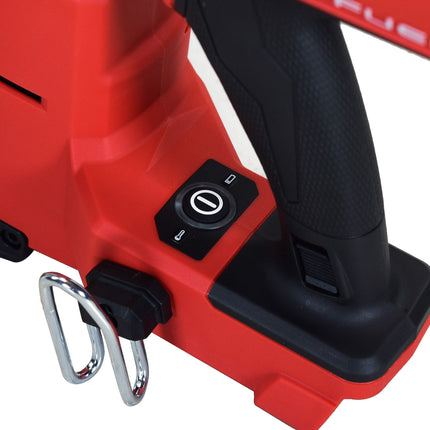 Milwaukee 2843-20 M18 FUEL 18-Volt Lithium-Ion Brushless Cordless Utility Fencing Stapler (Tool-Only)