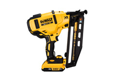 DeWalt DCN660D1 20V MAX 16-Gauge Cordless Angled Finish Nailer Kit