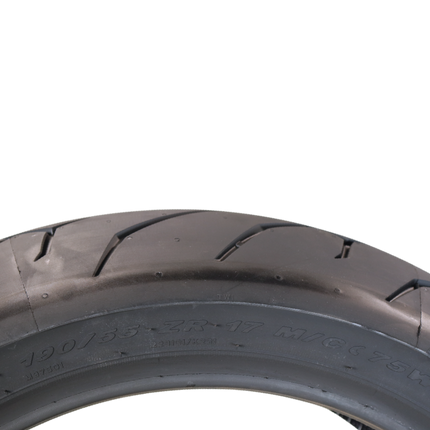 Pirelli Diablo Rosso II 120/70ZR17(58W) D Front & 190/55 ZR17 (69W) TL Rear, High Performance, Durable, and Reliable: Sport Performance for Road Use with Keychain, Special Ducati-Compatible D Version