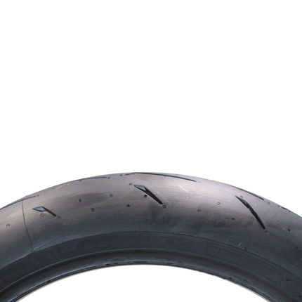 Pirelli Diablo Rosso IV Corsa 120/70 ZR17 (58W) TL Front Motorcycle Tire, High-Performance Sport Tire for Street Riding, Enhanced Dry Grip, Responsive Handling and Cornering Stability with Keychain