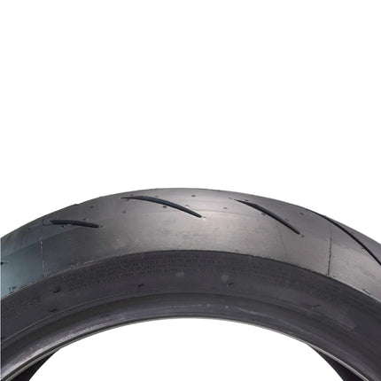 Pirelli Diablo Rosso IV 110/70 ZR 17 54W M/C Front & 180/60 ZR 17 M/C TL Rear Motorcycle Tire Set - High Performance, Durable for Super Sport Bikes with Keychain