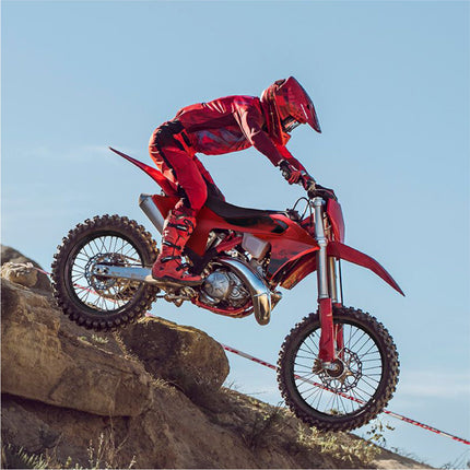 Polisport 91030 Replica Plastic Kit for Gas Gas EC, EC-E, EC-F 2018-2020 & MR250/MR300 2021-2026 OEM Red/White – Bodywork Set with Fenders, Scoops, Side Panels, Headlight Mask and Fork Guards