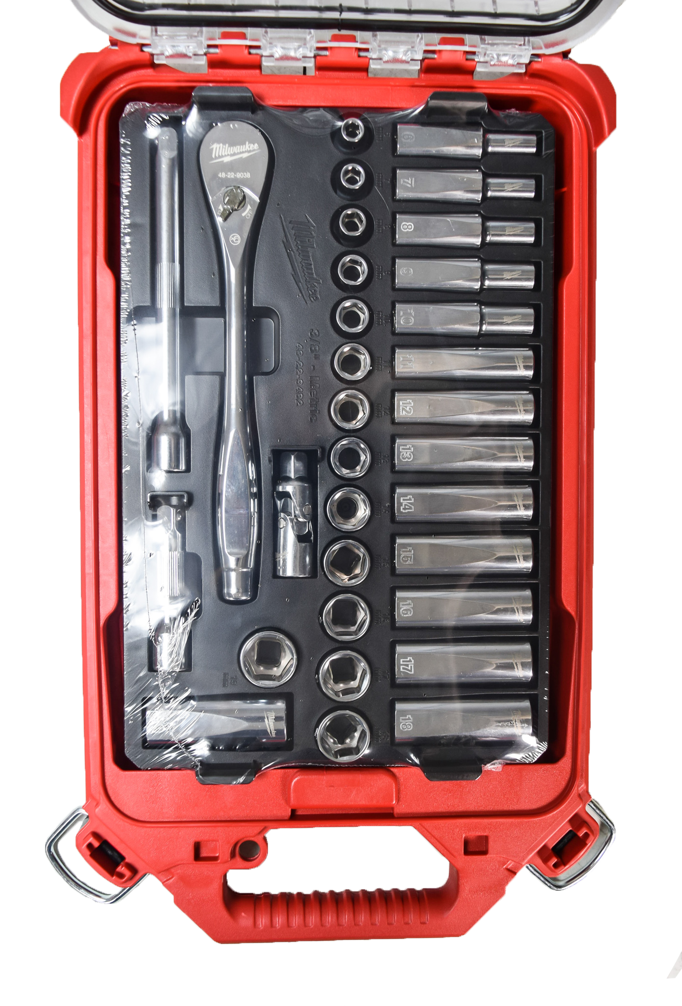 Milwaukee 48-22-9482 3/8 in. Drive Metric Ratchet and Socket Mechanics Tool Set with PACKOUT Case (32-Piece)