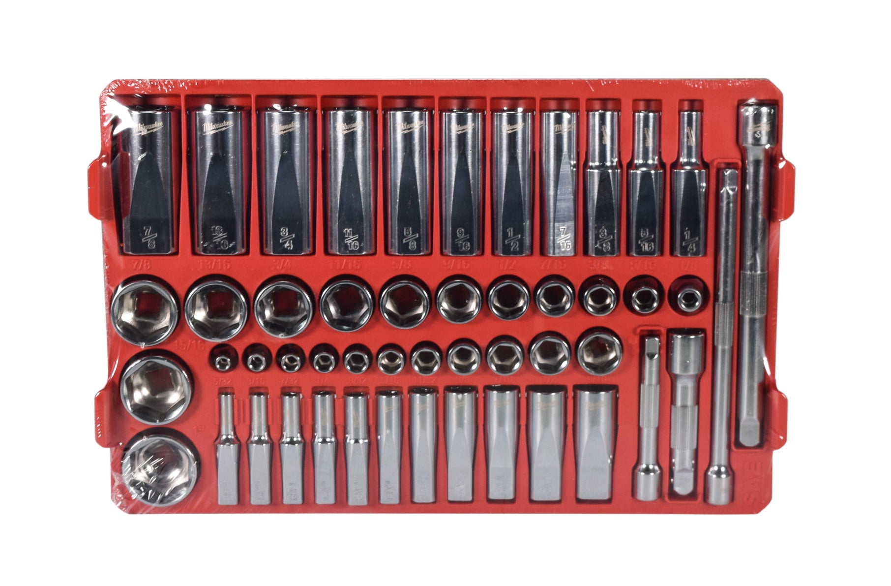 Milwaukee 48-22-9486 3/8 in. and 1/4 in. Drive SAE/Metric Ratchet and Socket Mechanics Tool Set with PACKOUT Case (106-Piece)