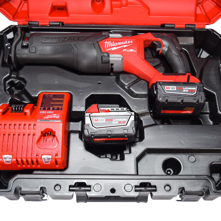 Milwaukee M18 FUEL 18-Volt Lithium-Ion Brushless Cordless Reciprocating Saw Kit W/two 5.0 Ah Batteries Charger & Hard Case 2821-22