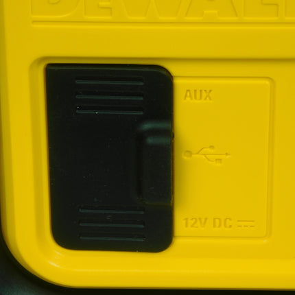 New Dewalt DCR006 20-Volt / 12-Volt Max Bluetooth Speaker