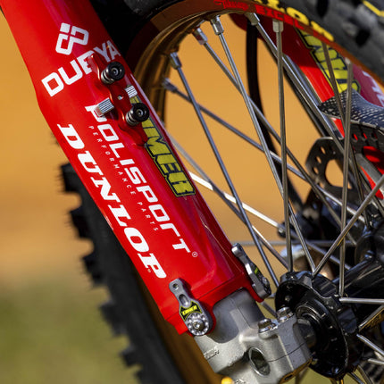 Tamer Fork Guard Bracket - 408