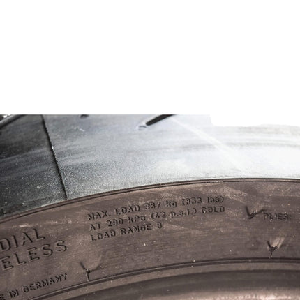 Pirelli Diablo Rosso IV: 120/70 ZR 17 M/C Front & 190/55 ZR 17 M/C TL Rear Motorcycle Tire Set - High Performance, Durable for Super Sport Bikes with Keychain