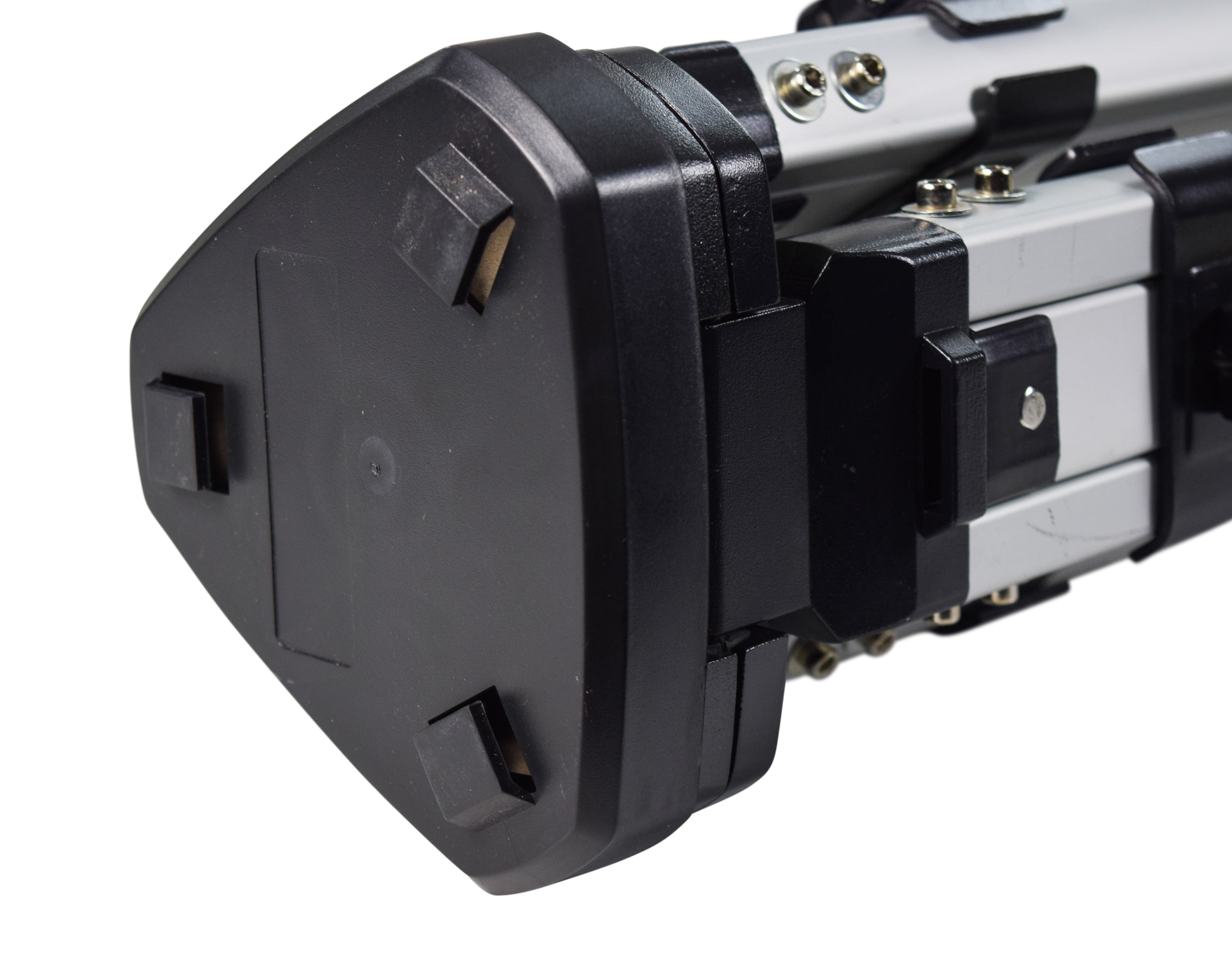 Topcon/SOKKIA 1030652-01 63-inch Maximum Aluminum Tripod with quick clamp