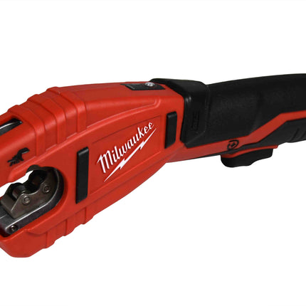 Milwaukee M12 12V Lithium-Ion Cordless Copper Tubing Cutter Kit, 3/8 in. to 1 in. Capacity, 500 RPM, with 1.5Ah Battery, Charger, and Carrying Case-Fast Cutting for Plumbing and HVAC-(2471-21)