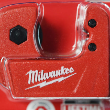 Milwaukee 48-22-4250 1/2-inch Heavy Duty Mini Red Copper Tubing Cutter